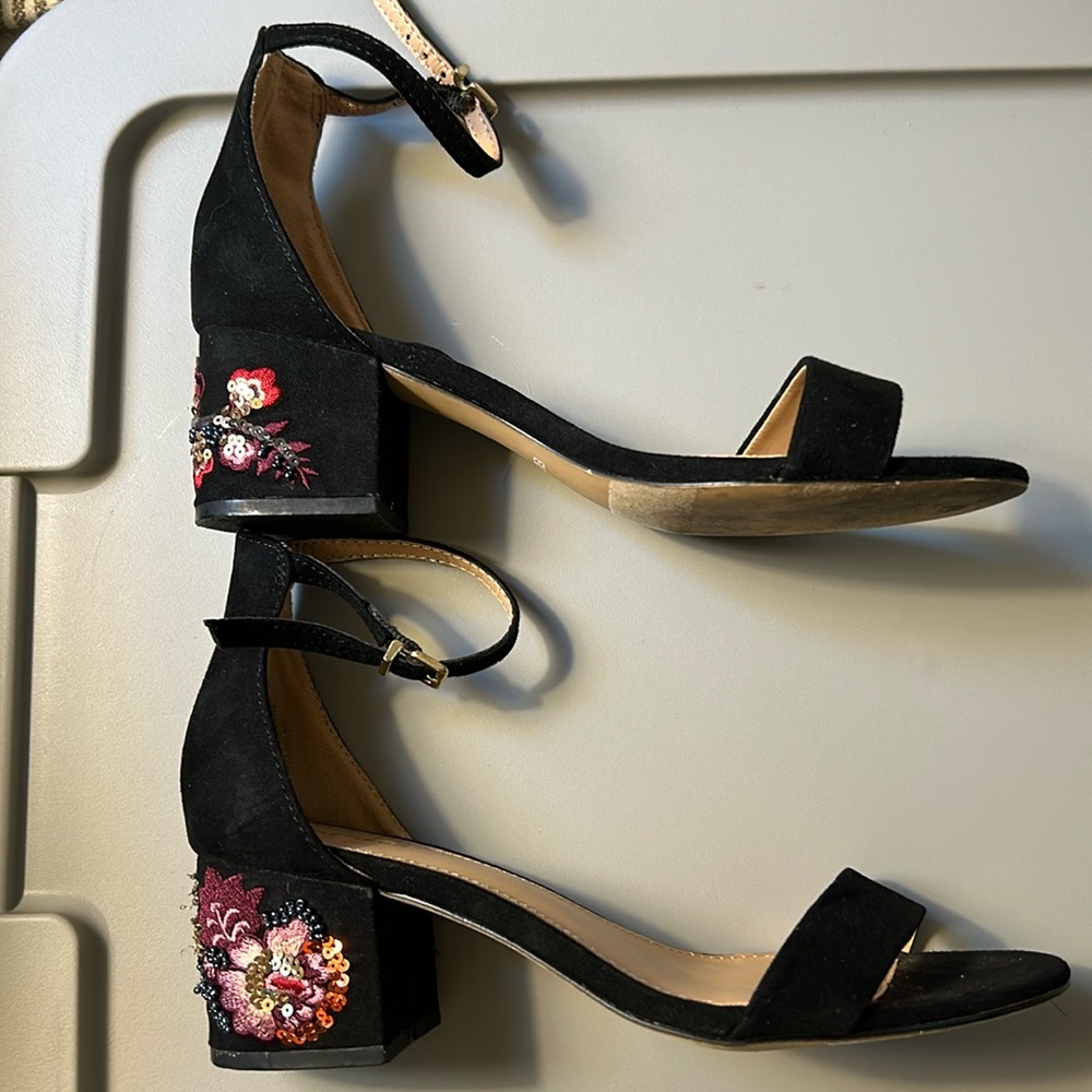 Unique embroidered sandals